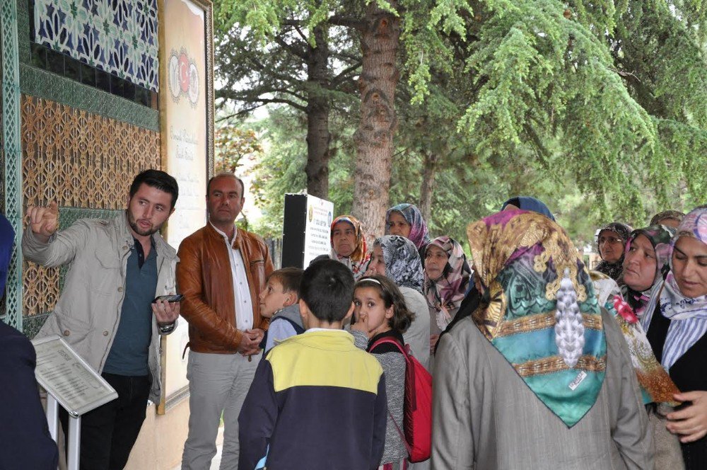 Şeyh Edebali Türbesi Ve Osmanlı Padişahları Tarih Şeridi’ne Ziyaret