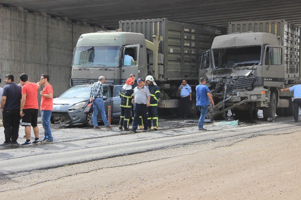 Gaziantep’te Askeri Konvoyda Kaza: 1 Asker Yaralı