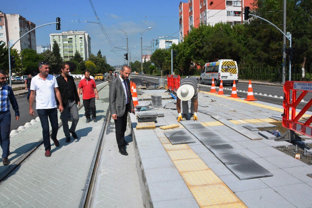 İzmit Belediyesi Mahalle İnceleme Gezilerine Devam Ediyor