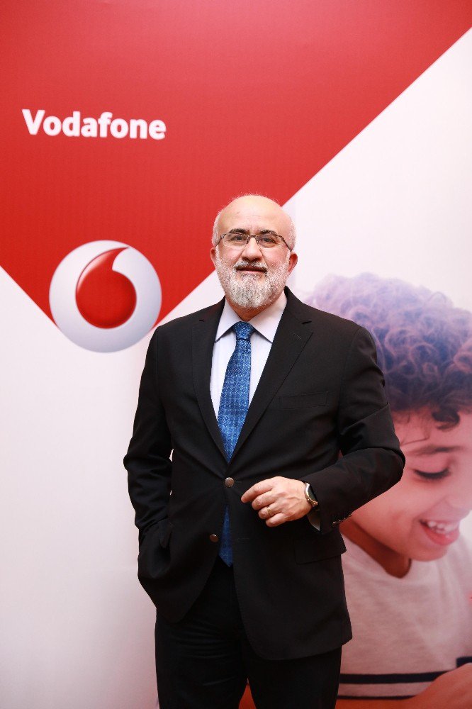 Vodafone Türkiye’den Sağlık Bilimleri Üniversitesi’ne Sanal Sunucu Hizmeti