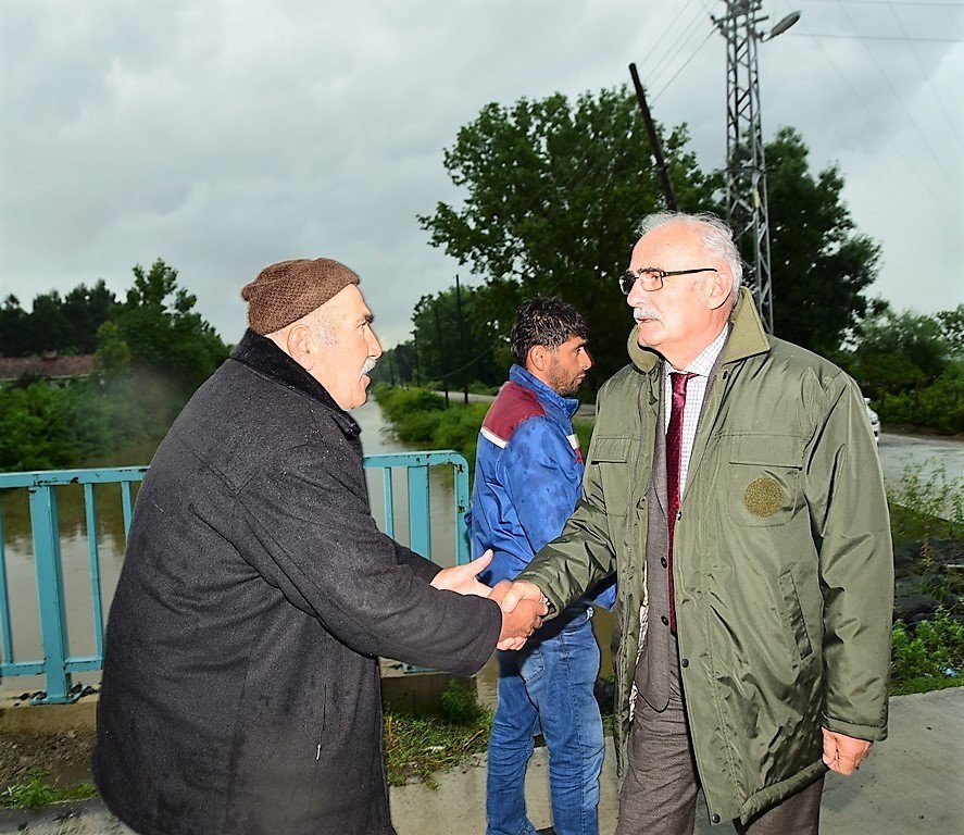 Yılmaz: “Tüm İmkanlarımızla Çiftçilerimizin Yanındayız”