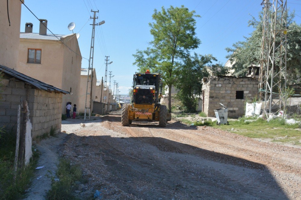 Şemsibey Mahalle Muhtarı Aydoğmuş’tan Tuşba Belediyesine Teşekkür