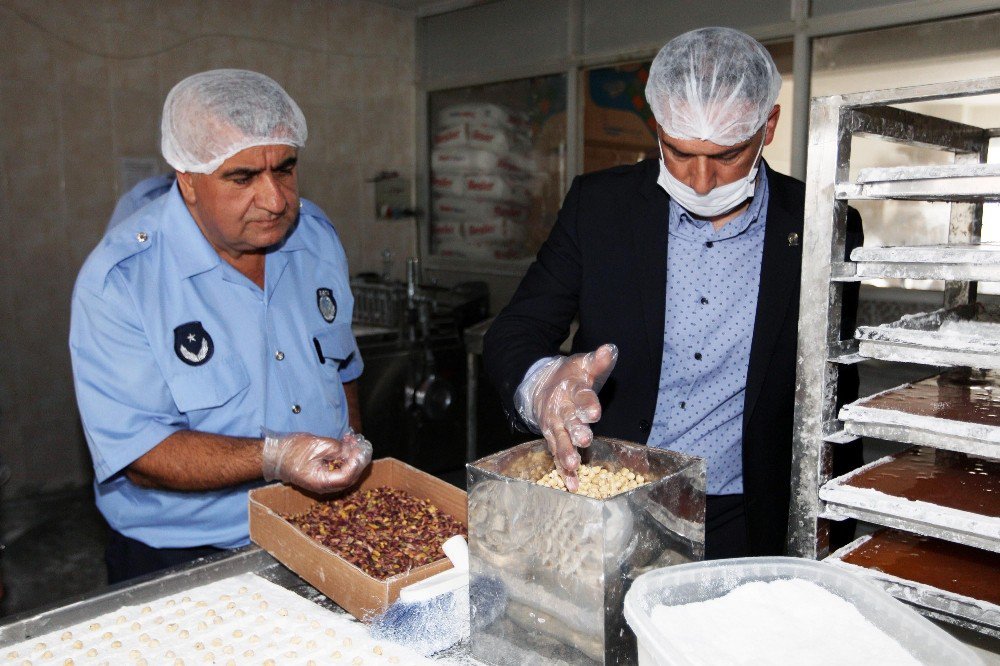 Yenimahalle Zabıtasından Bayram Denetimi