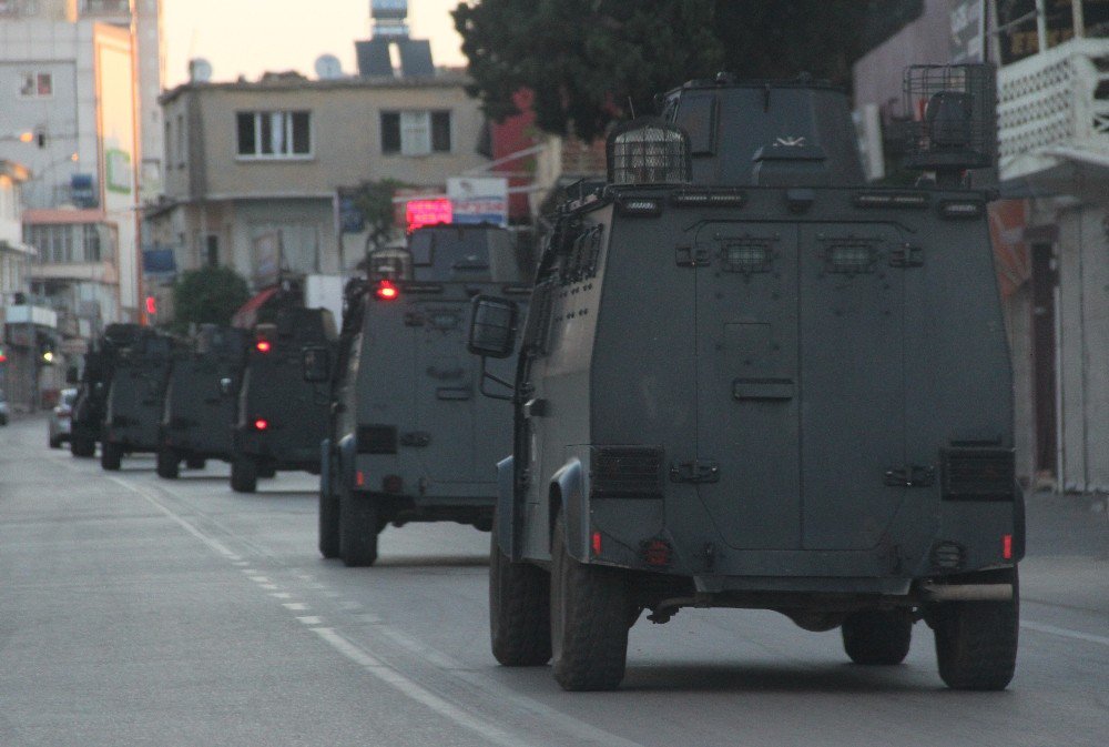 Adana’da Deaş Hücre Evinde Canlı Bomba Operasyonu