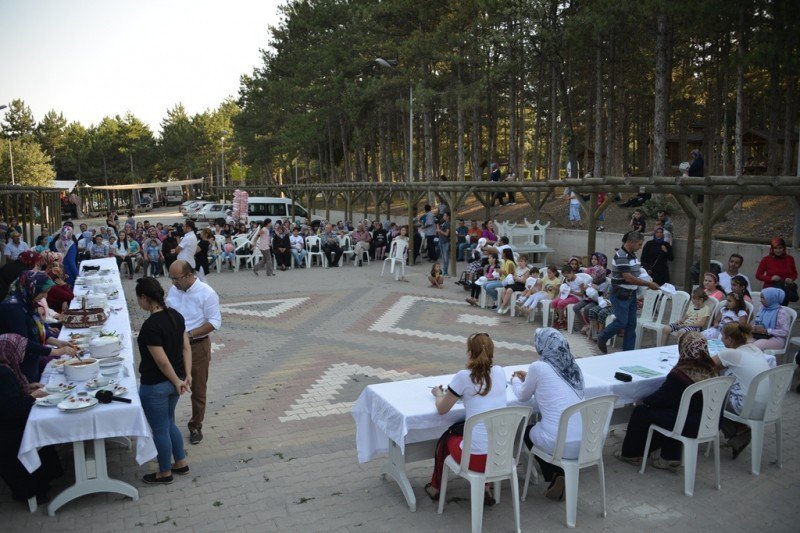 Gediz’de Tarhana Pişirme Yarışması Kayıtları Başladı