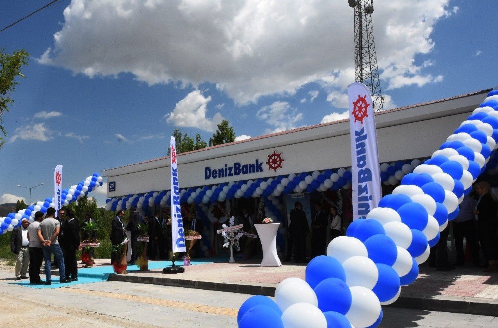 Deniz Bank Gürpınar’da Şube Açtı