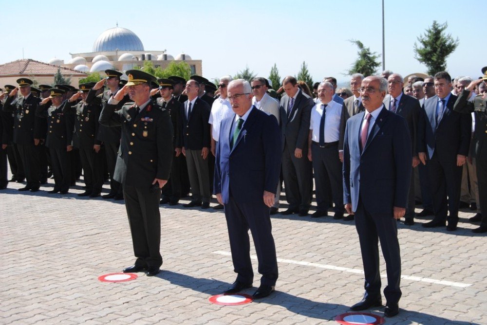 Urfa’ya "Şanlı" Unvanının Verilmesinin 33.yıl Dönümü Kutlandı