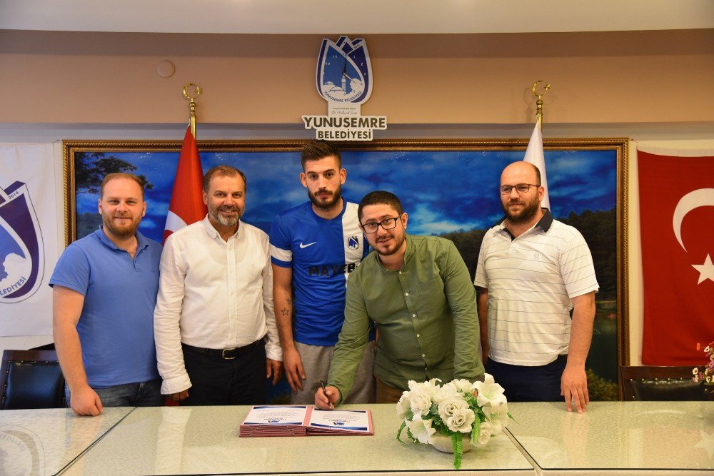 Yunusemre Dış Transferlerini Sürdürüyor