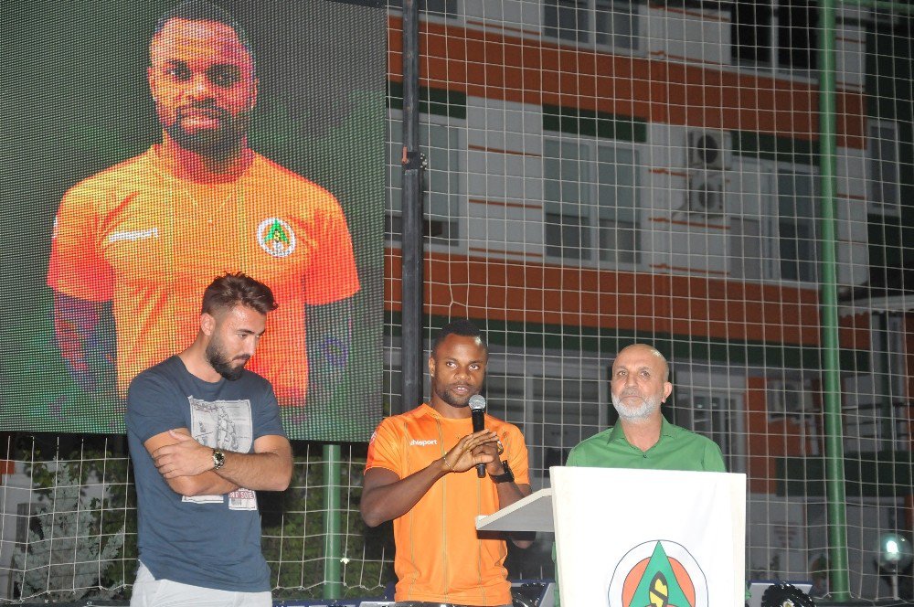 Alanyaspor Camiası İftarda Buluştu