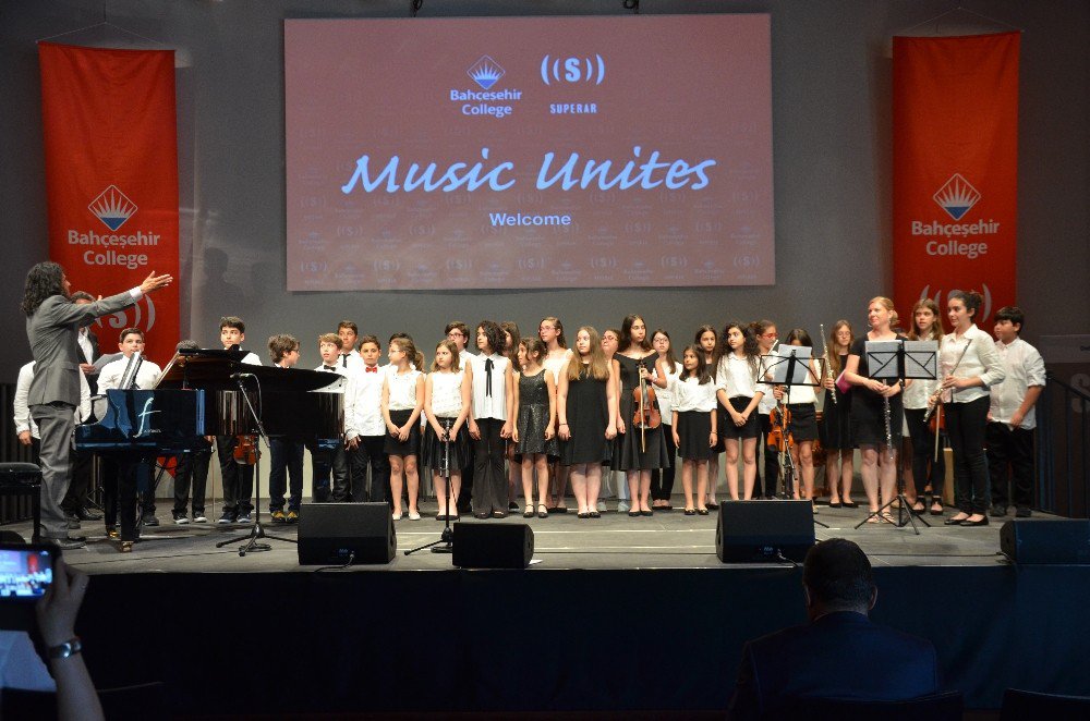 Türk Öğrencilerden Müziğin Başkenti Viyana’da Müzik Ziyafeti