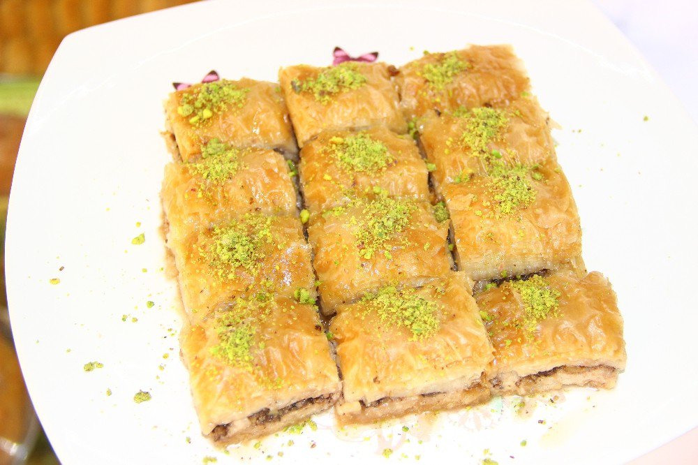 Diyabet Hastaları Da Ağız Tadı İle Baklava Yiyebilecek