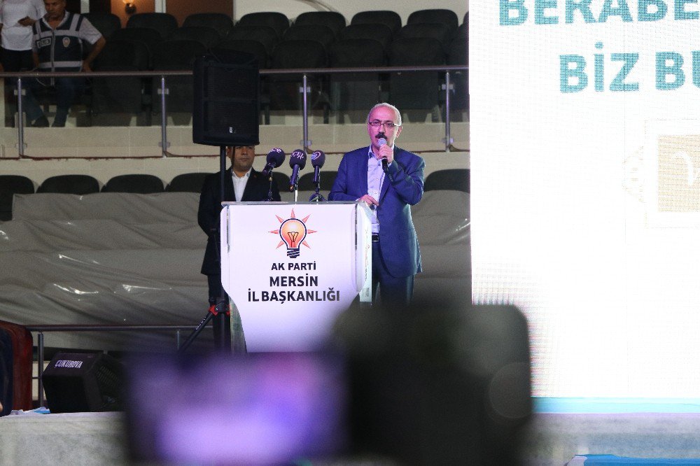 Bakan Elvan: "Mersin Yıllarca Yerel Yönetimlerce İhmal Edildi"