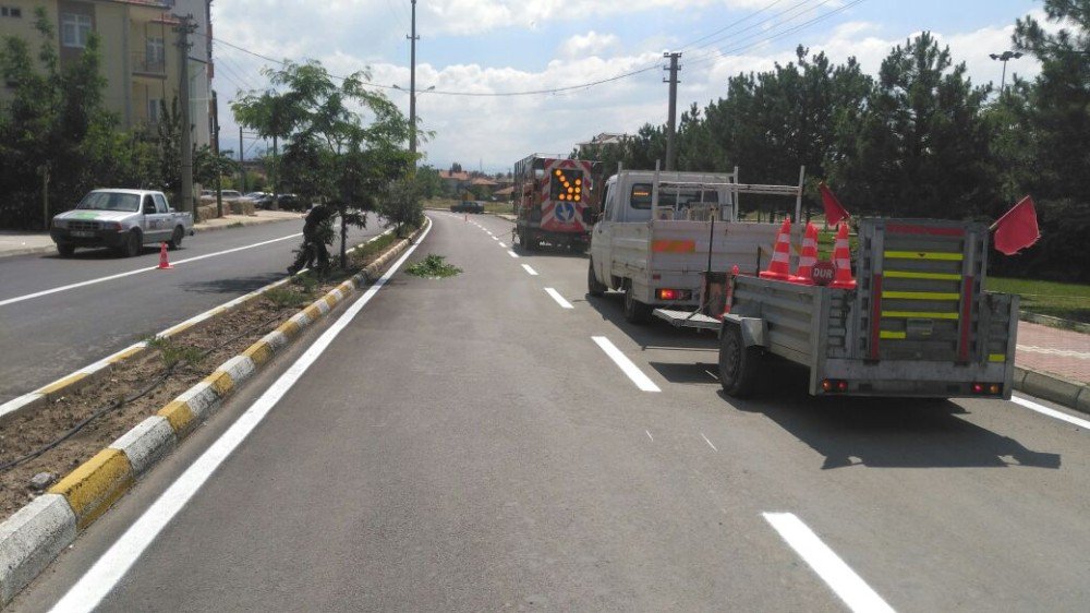 Seydişehir’de Yol Çizgileme Çalışması