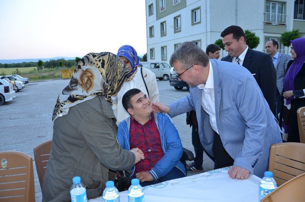 Ortak İftar Coşkusu Toki’lerde Yaşandı