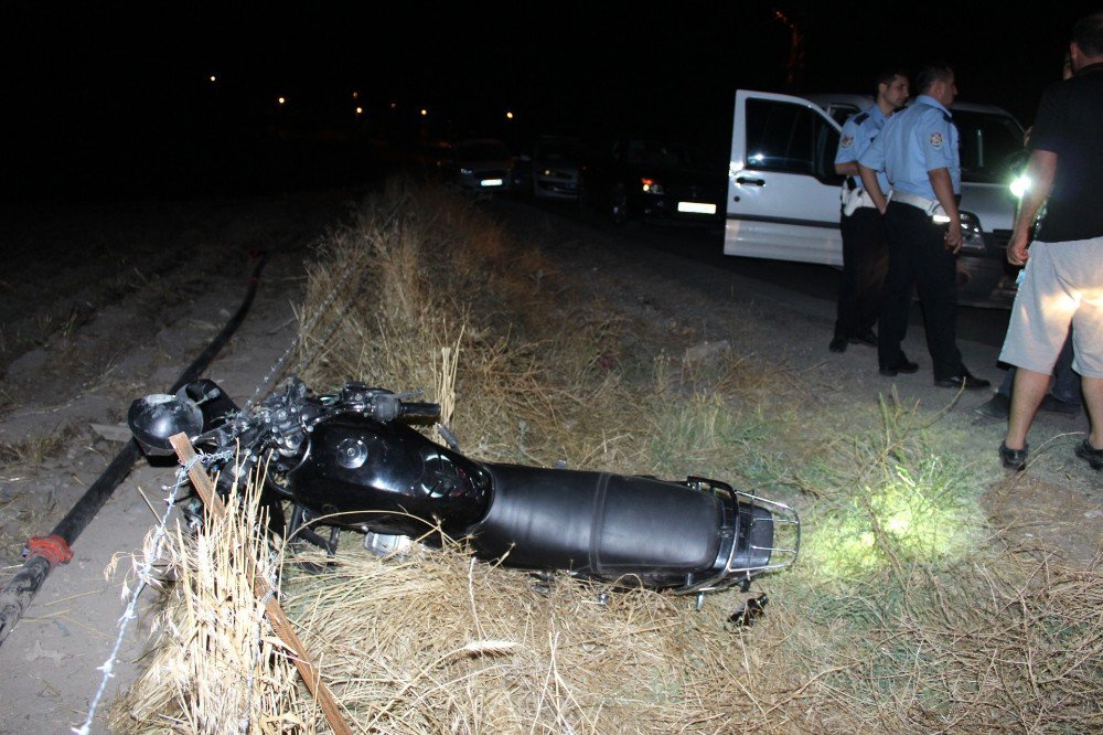 Çalıntı Motosiklet Kaza Yapmış Halde Bulundu