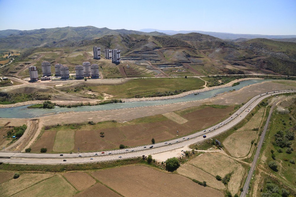 Başkent’te Bayram Trafiğine Helikopterli Destek