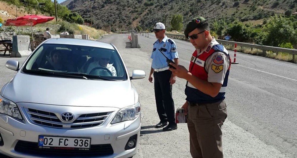 Jandarma Trafikten Bayram Denetimi