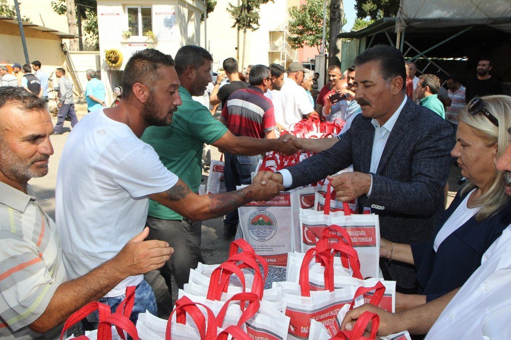 Başkan Tuna, Huzurevi Sakinleri Ve Personeliyle Bayramlaştı