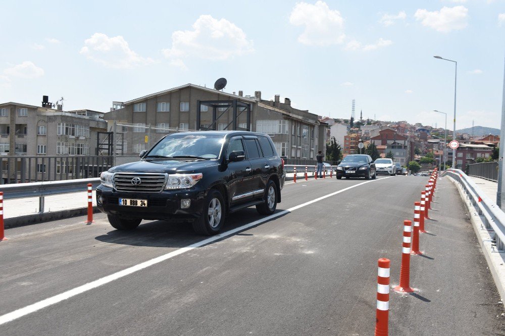 Kocaseyit Kavşağı Trafiğe Açıldı