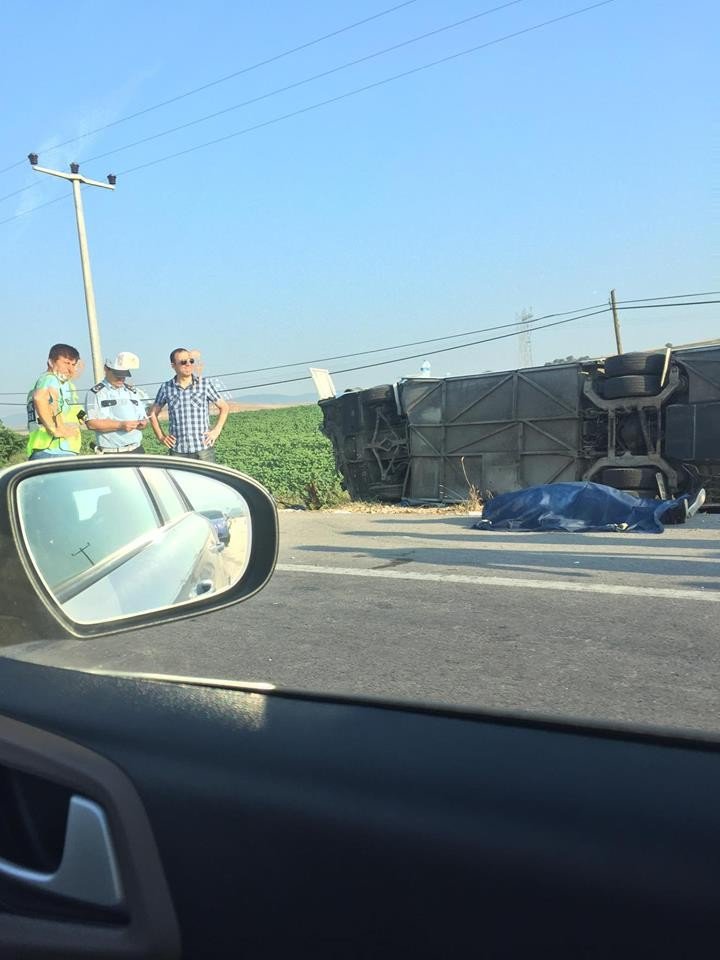 Balıkesir’de Otobüs Kazası 1 Ölü 40 Dan Fazla Yaralı