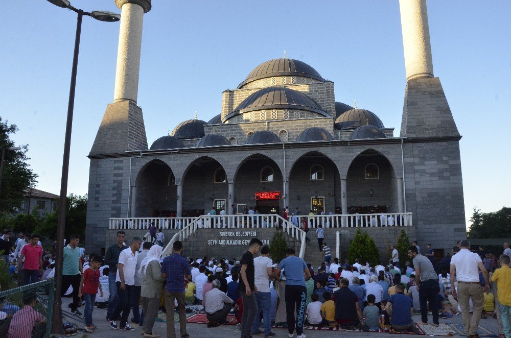 Siverek’te Ramazan Bayramı’nın 1’inci Günü