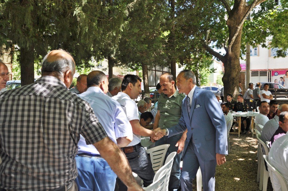 Gölbaşı İlçesinde Bayramlaşma Töreni Düzenlendi