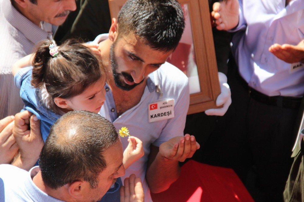 Bayram Demek Onun İçin ‘Babasız Kalmak’ Demek