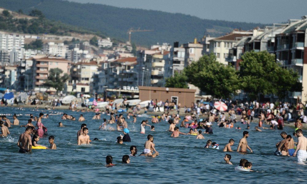 Sıcaktan Bunalanlar Denize Koştu