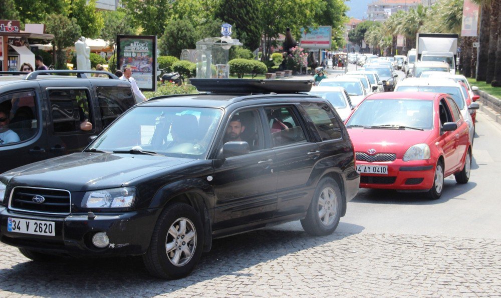 Çanakkale’de Dönüş Yoğunluğu