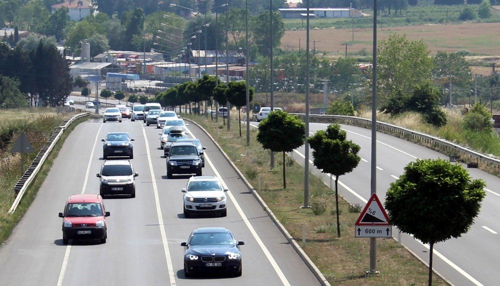 Tatilciler Dönüş Yolunda, Tekirdağ’da Trafik Felç