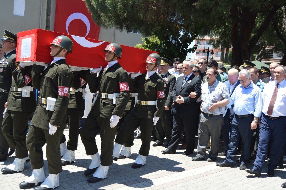 Bayram Günü Şehit Acısı