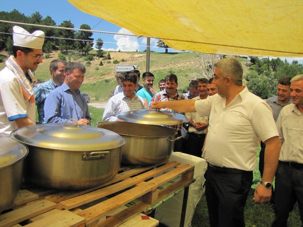 Aşçılar, Başkan Çalışkan’dan ‘Kapak Kaldırma’ Parası Aldı