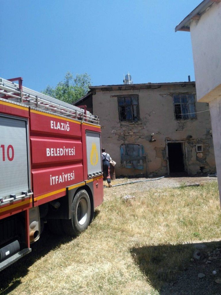 Elazığ’da Yangın Paniği