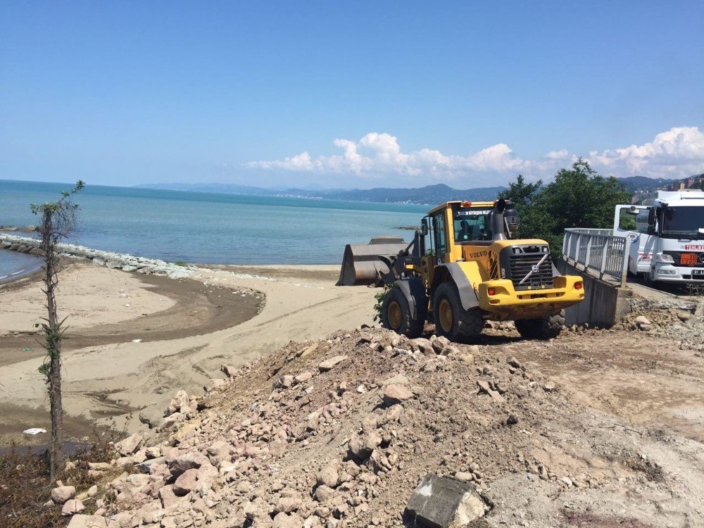 Trabzon’da Sadece Kadınlara Hizmet Verecek Plaj Yapılıyor