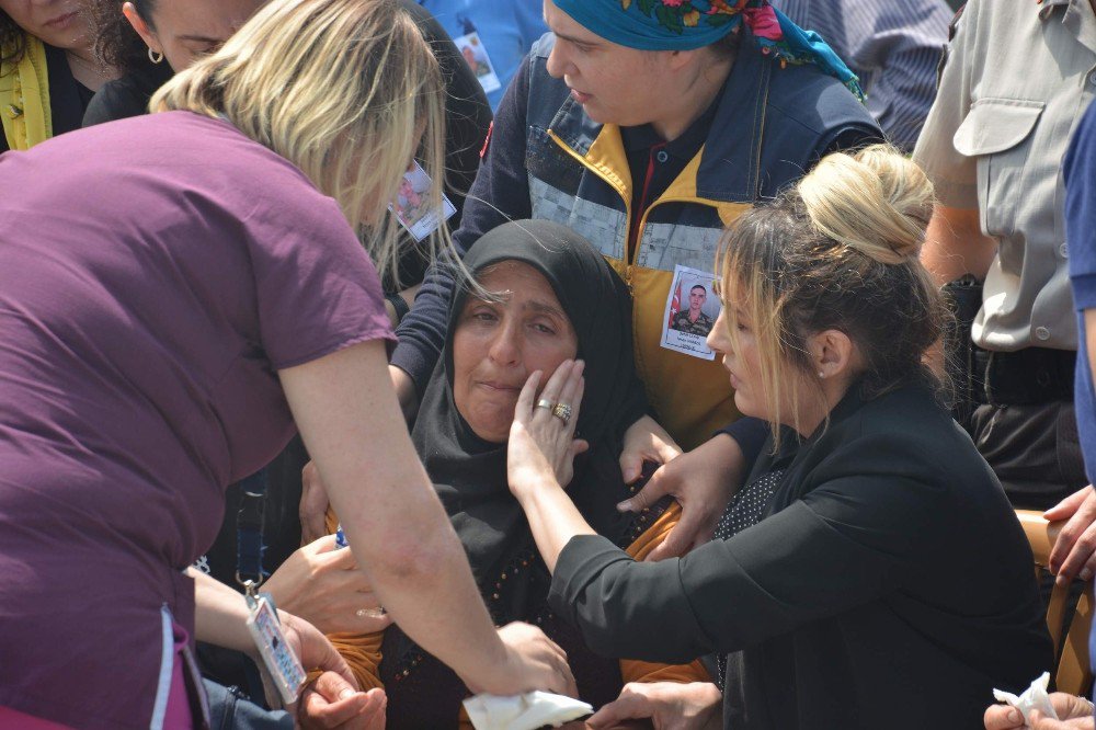 Şırnak’ta Şehit Olan Askerin Cenazesi Memleketi Trabzon’a Getirildi