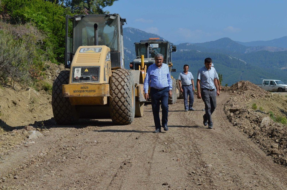 Serik Ve Gazipaşa’da Asfalt Çalışması