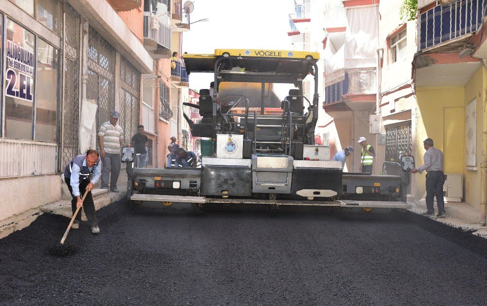 Hacı Abdi Mahallesinde Asfalt Çalışmaları Devam Ediyor