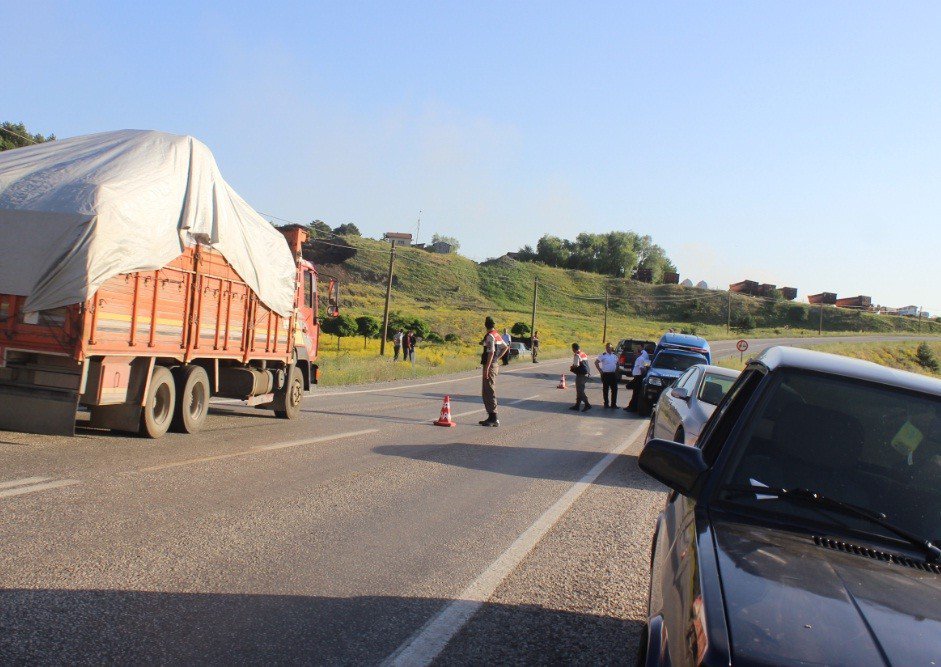 Tavşanlı’da Trafik Kazası: 2 Yaralı