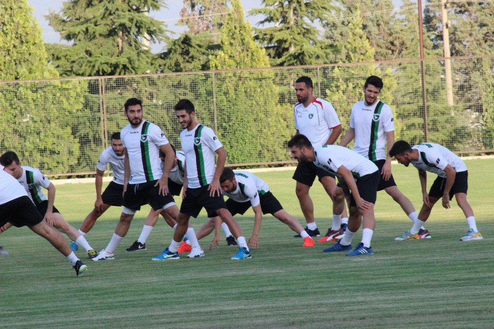 Denizlispor Yeni Sezon Hazırlıklarına Başladı