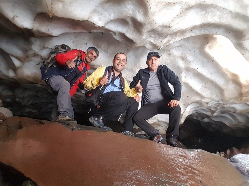 Hakkari’deki Yaylalarda 4 Mevsim Bir Arada Yaşanıyor