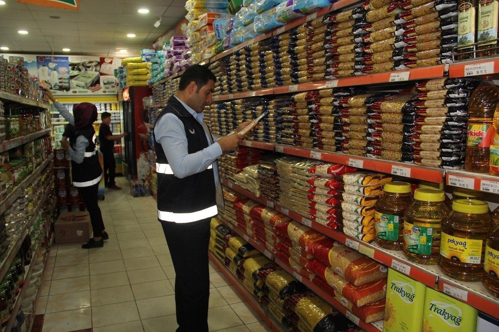 Başkale Belediye Zabıtasından Market Denetimi