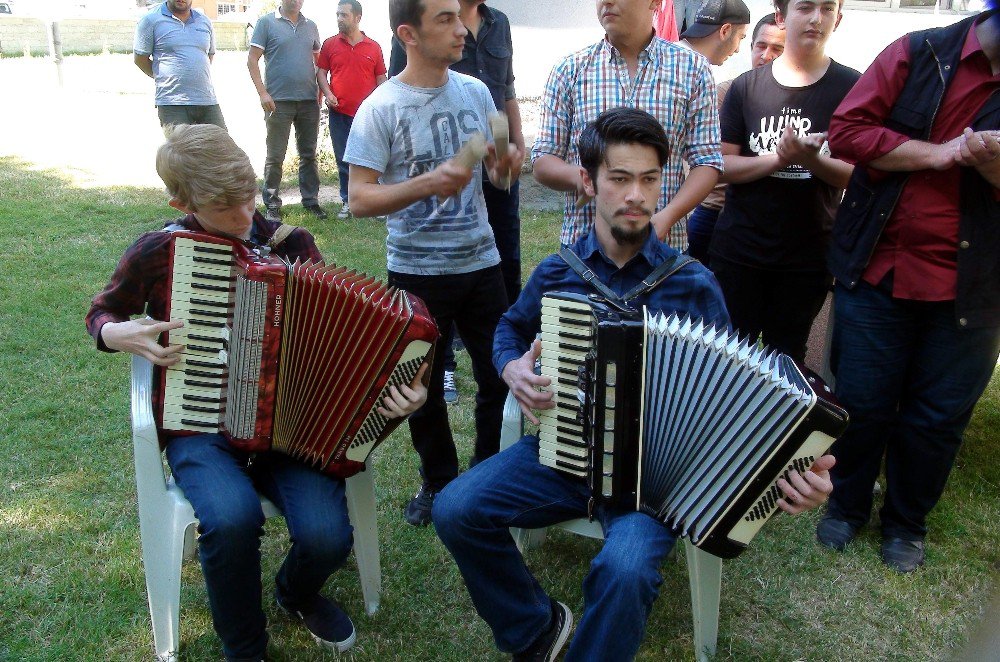 Yozgat’ın Poyrazlı Köyü’nde Kafkas Şenliği