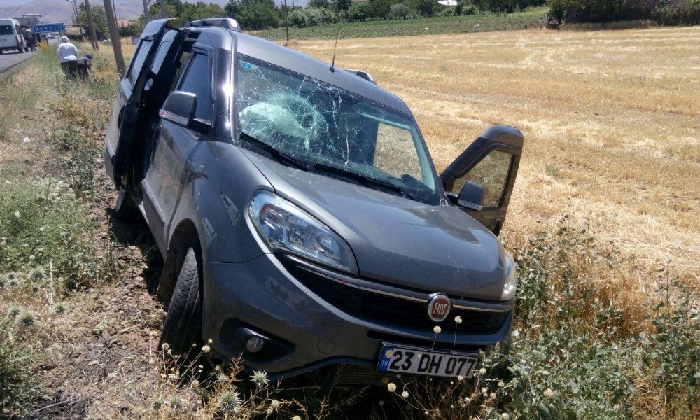 Elazığ’da Trafik Kazası: 5 Yaralı