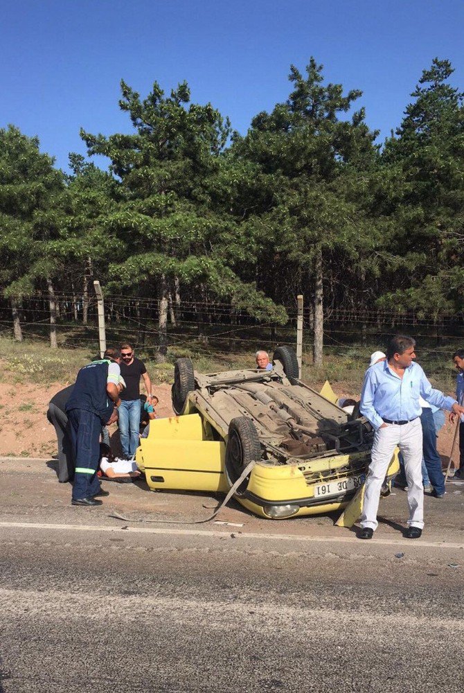 Eskişehir’de Trafik Kazası: 3 Yaralı