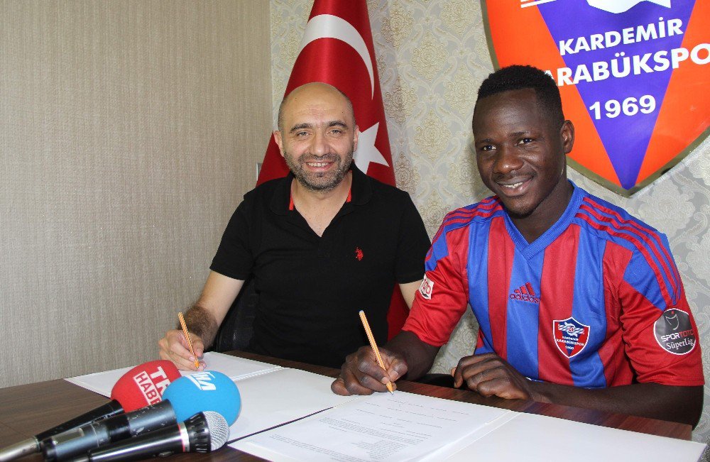 Karabükspor, Hamidou Traore İle 3 Yıllık Sözleşme İmzaladı