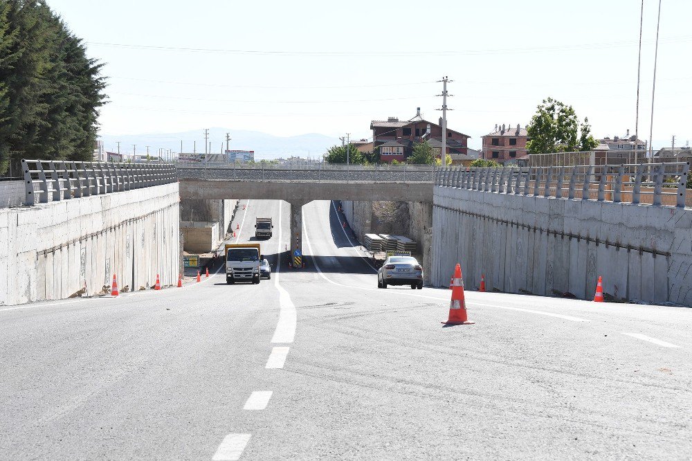 Konya-karaman Yht Hattında İki Alt Geçit Trafiğe Açıldı