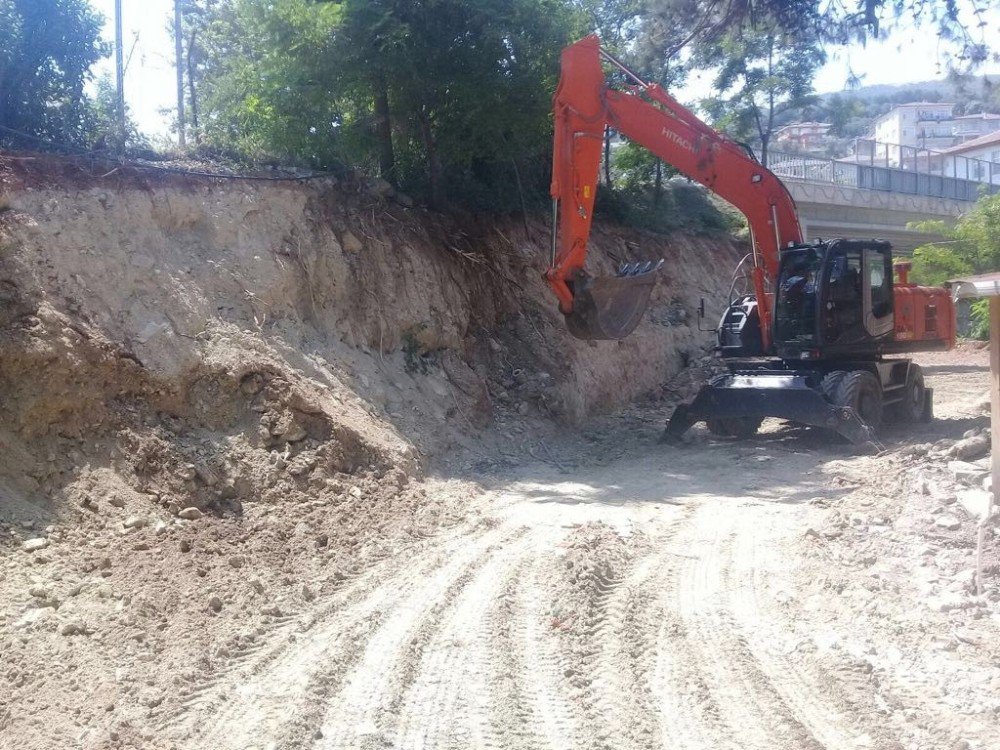 Eğitime Destek Her Alanda Sürdürülüyor