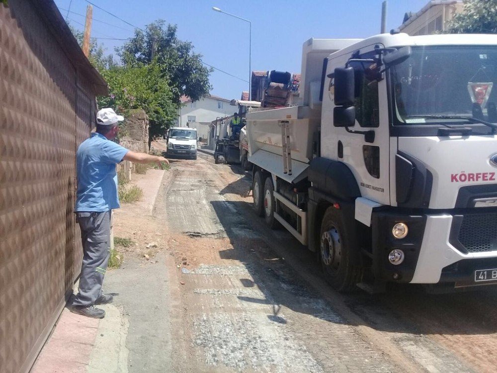 Kışladüzü’nde Asfalt Serimi Devam Ediyor