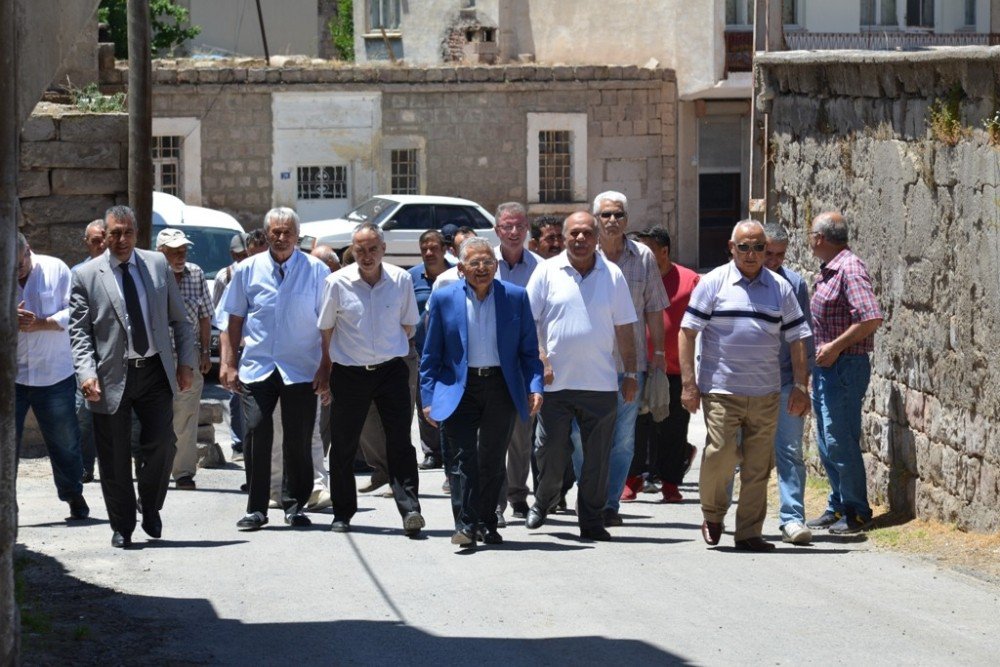 Melik Aslan Camii Aslına Uygun Olarak Yenilendi