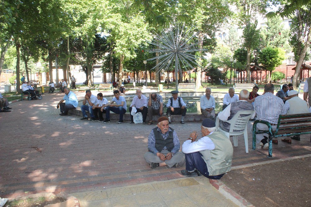 Adıyaman Sıcaktan Kavruluyor